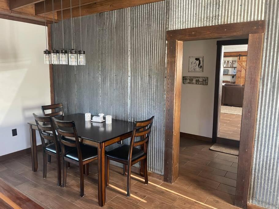 Pleasant Valley Farm Dairy Barn Writer'S Retreat โคลัมเบีย ภายนอก รูปภาพ