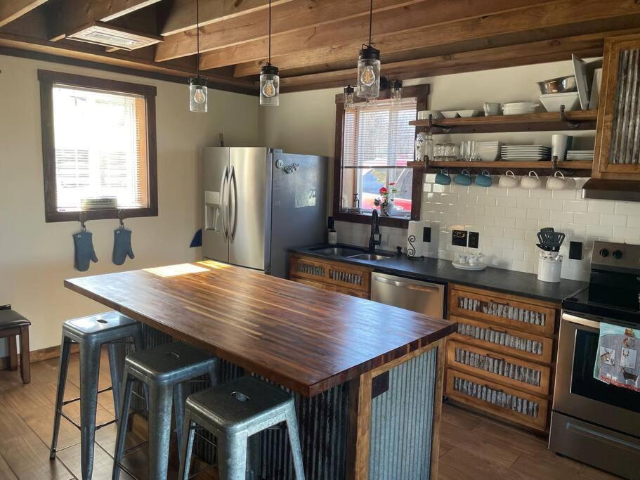 Pleasant Valley Farm Dairy Barn Writer'S Retreat โคลัมเบีย ภายนอก รูปภาพ